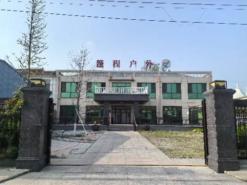 Tangshan Pengcheng Waho: Te whakamahi i nga tauhokohoko o Tawahi ki te hanga Horizons Hou; Te Whakamana i te Whakawhanaketanga o te Ao na roto i te Hanga Maramarama